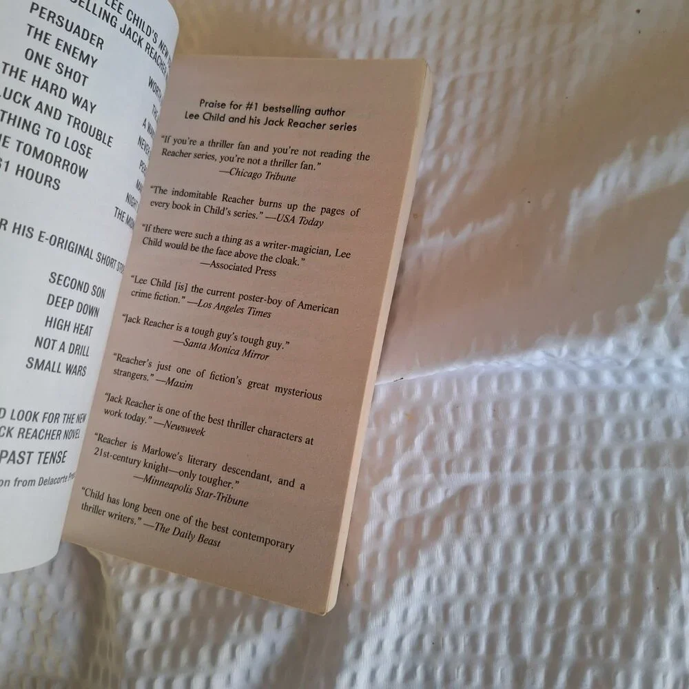 The Midnight Line - Picture 3 of 5